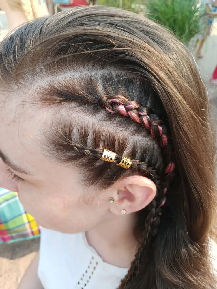 Coiffeuse à domicile à Caen (2webp